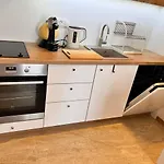 Pretty Apartment Near The Sea!