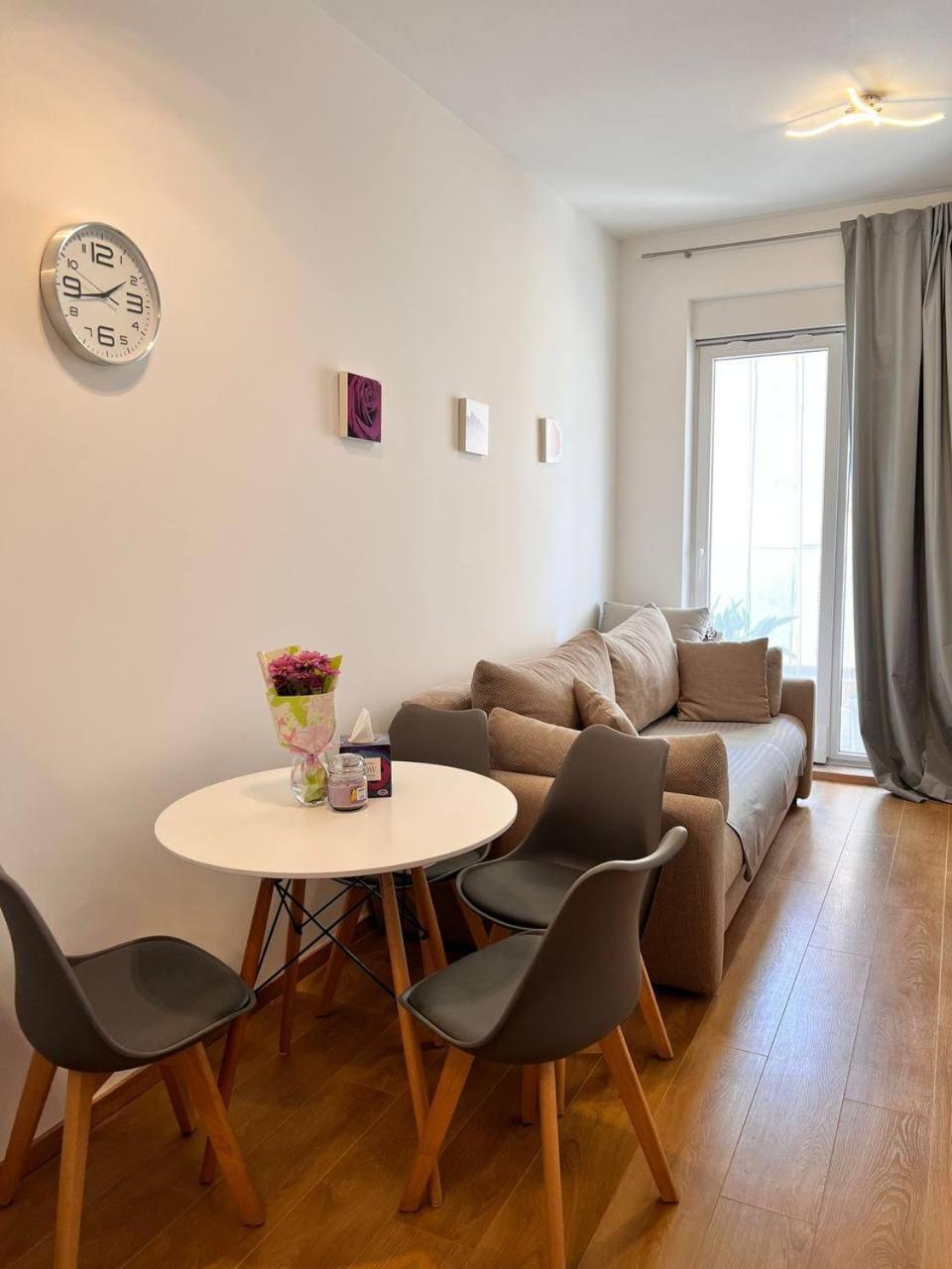 Apartment Pretty Near The Sea! Budva